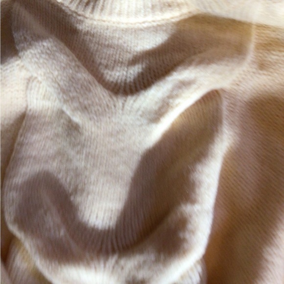 Boutique Butter Yellow Knit Sweater Size M NWT 🍋 - Picture 6 of 7